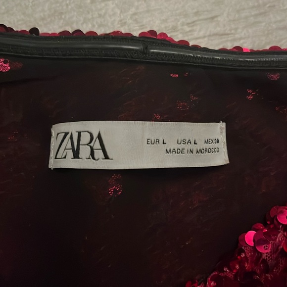 Zara Limited Edition Asymmetric Sequin Blouse - Picture 2 of 2